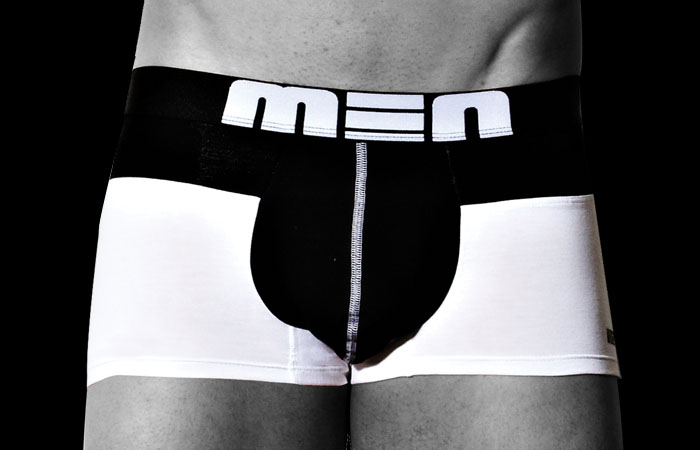 Towny - White & Black